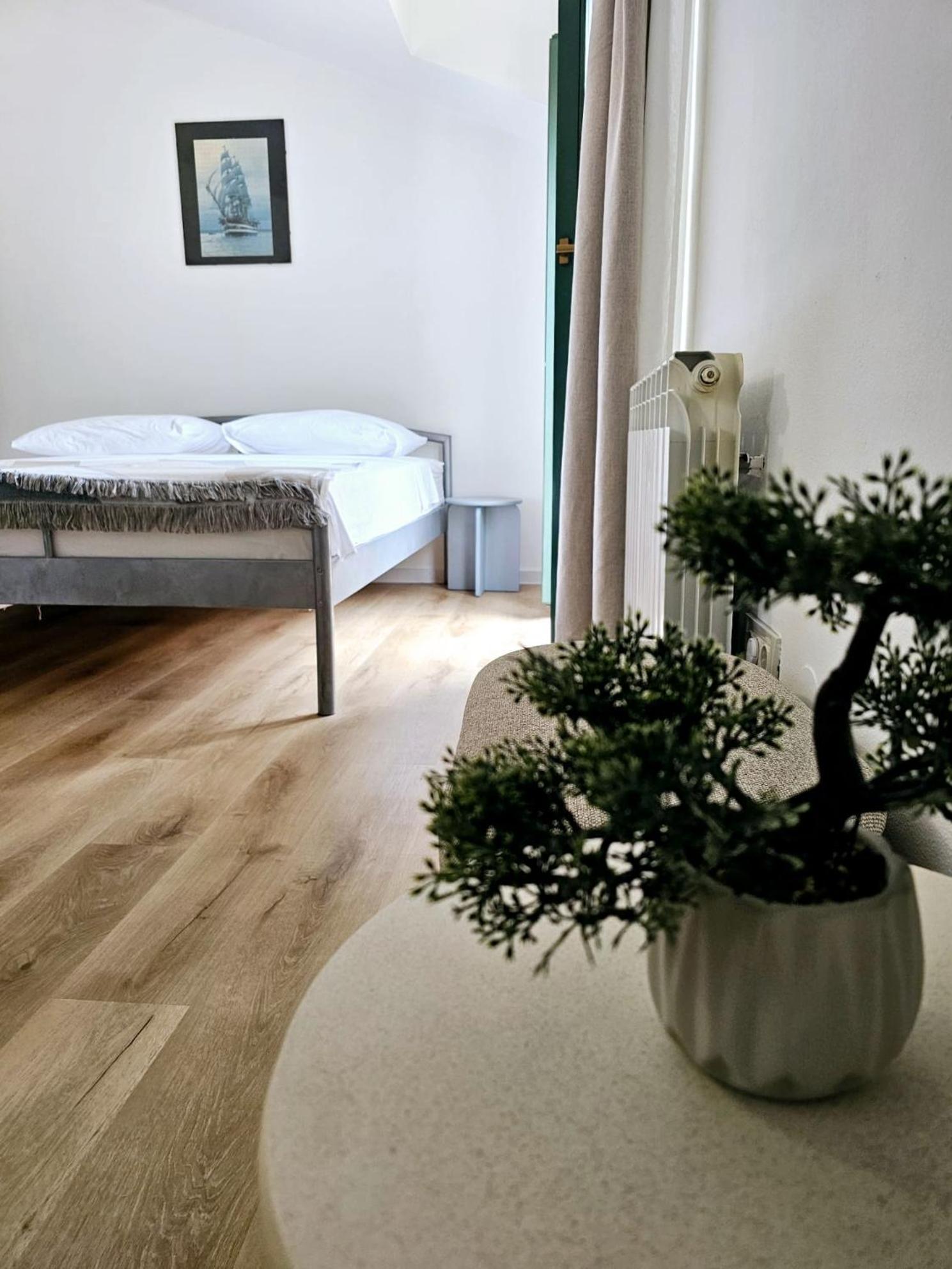 Pansion Ana Hotel Mali Lošinj Екстериор снимка