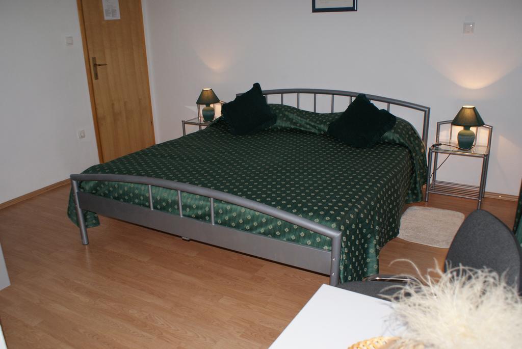 Pansion Ana Hotel Mali Lošinj Екстериор снимка