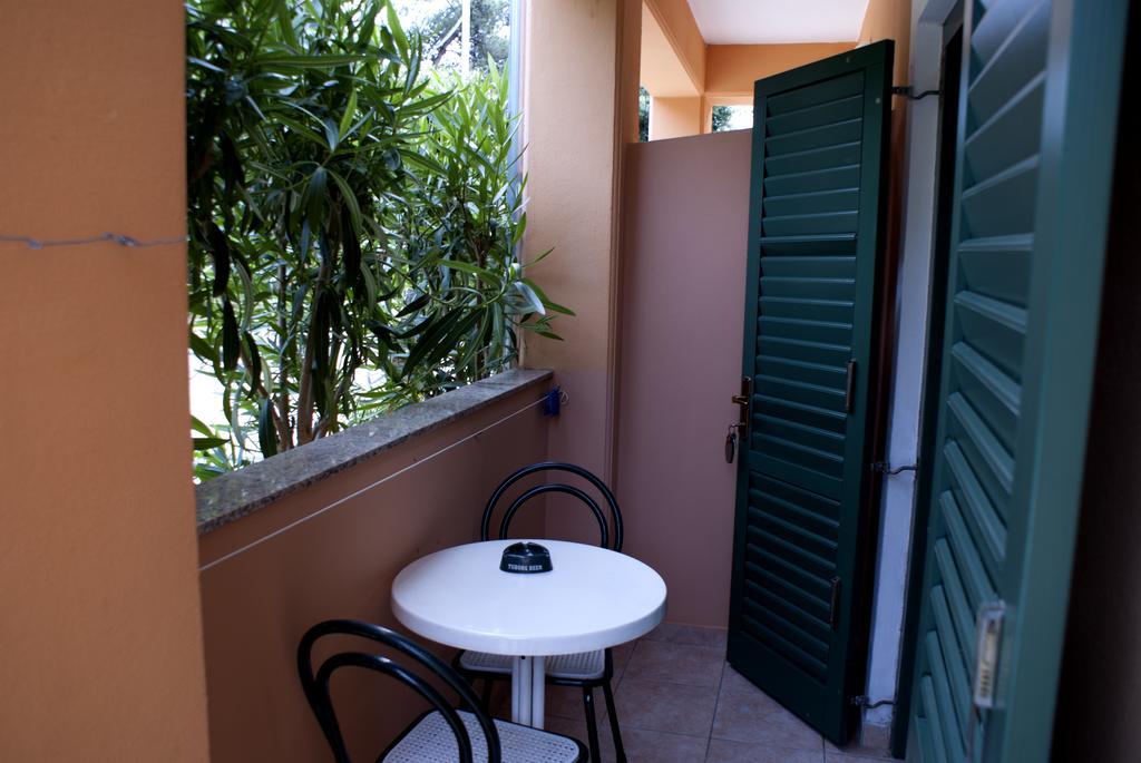 Pansion Ana Hotel Mali Lošinj Екстериор снимка