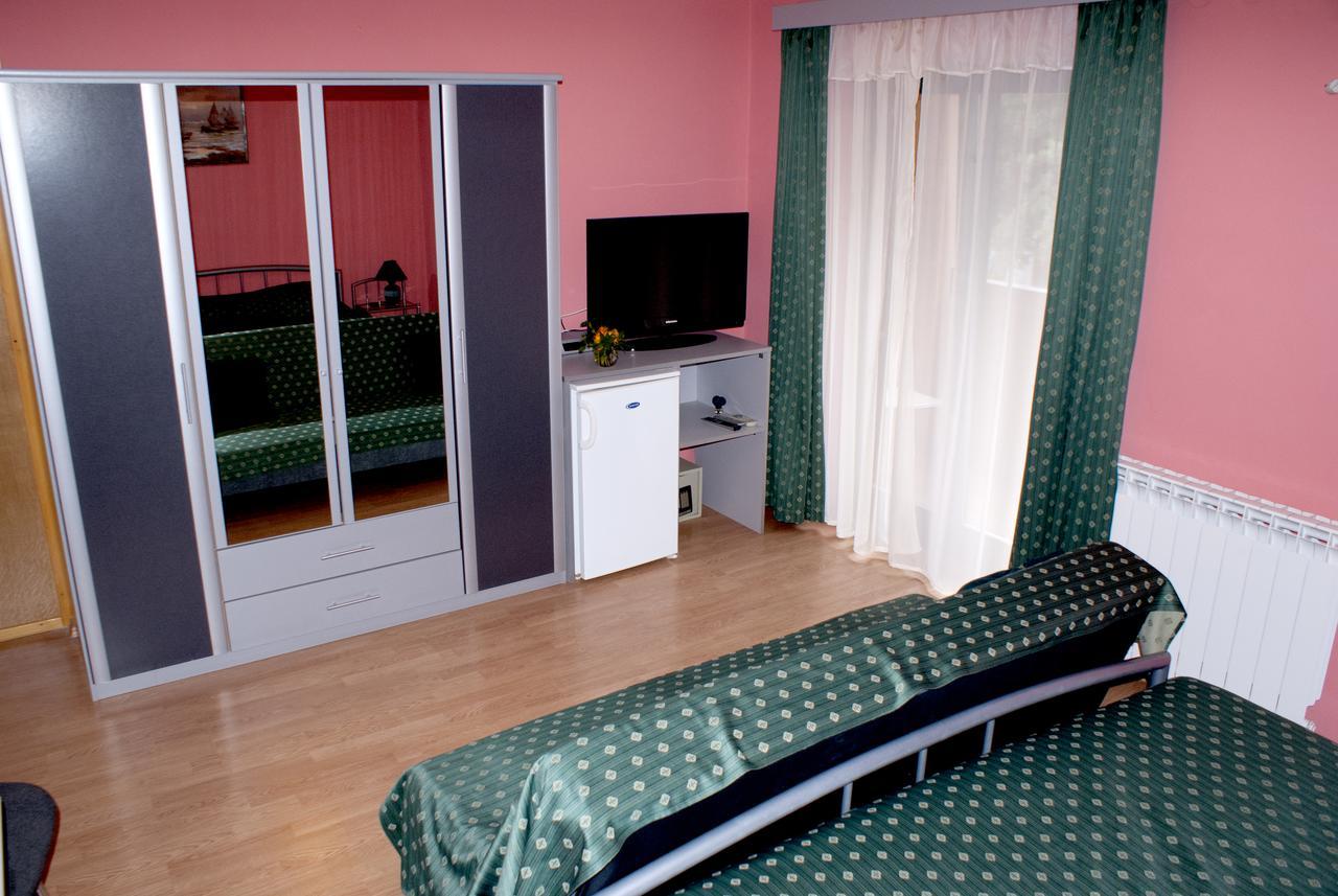 Pansion Ana Hotel Mali Lošinj Екстериор снимка